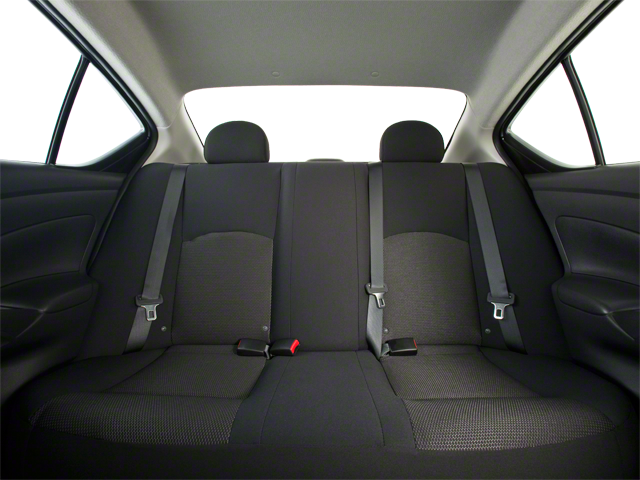 2013 Nissan Versa 1.6 S Plus