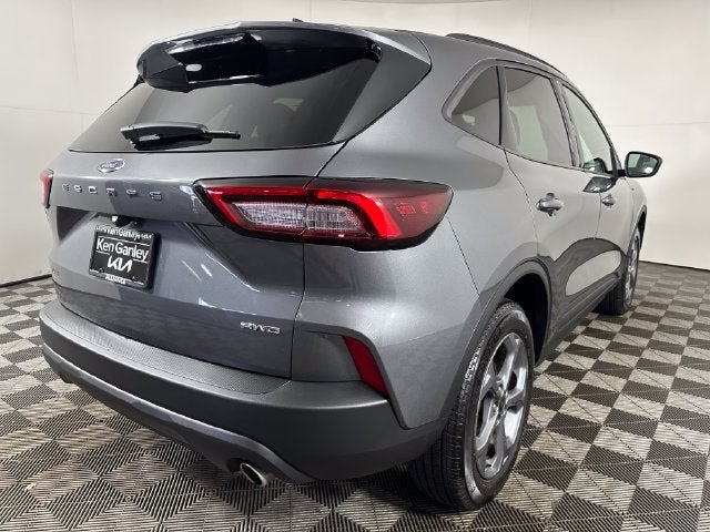 2025 Ford Escape ST-Line Select