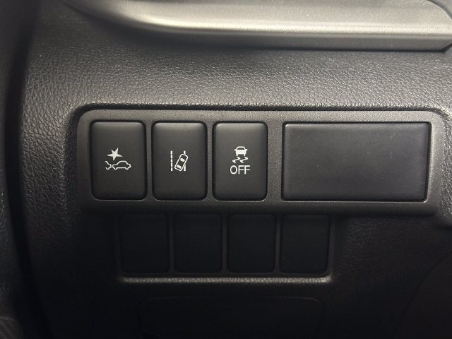 2022 Mitsubishi Eclipse Cross ES