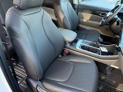 2027 Kia Carnival LXS