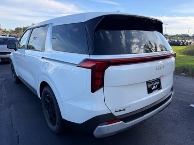2027 Kia Carnival LXS