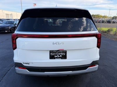 2027 Kia Carnival LXS