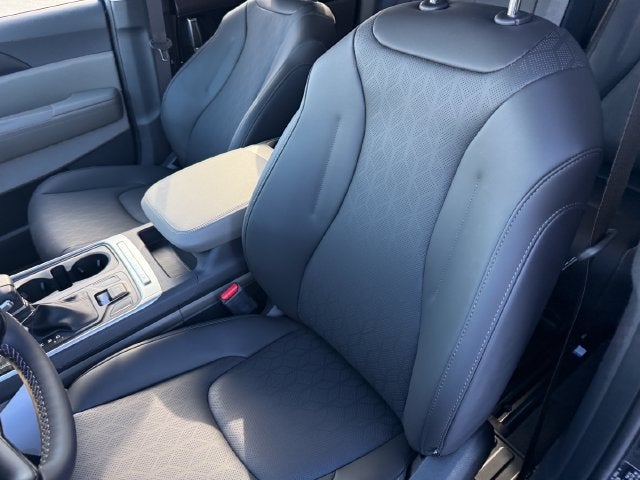 2027 Kia Carnival LXS