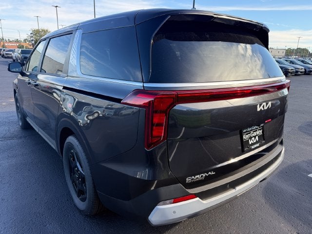 2027 Kia Carnival LXS