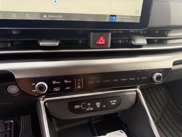 2027 Kia Carnival EX