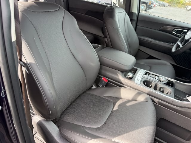 2027 Kia Carnival Hybrid EX