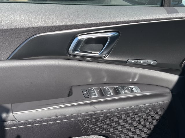 2027 Kia Carnival Hybrid EX