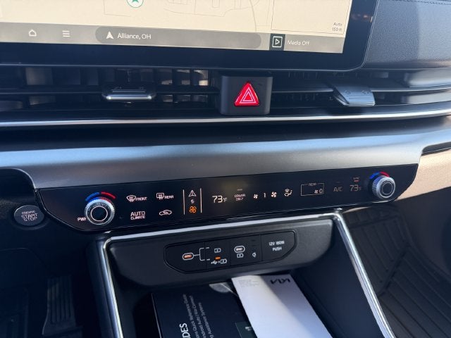 2027 Kia Carnival Hybrid EX