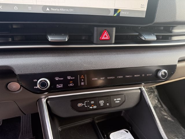 2027 Kia Carnival Hybrid SX