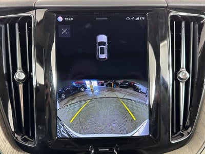 2023 Volvo XC60 B5 Plus Dark Theme