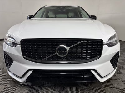 2023 Volvo XC60 B5 Plus Dark Theme