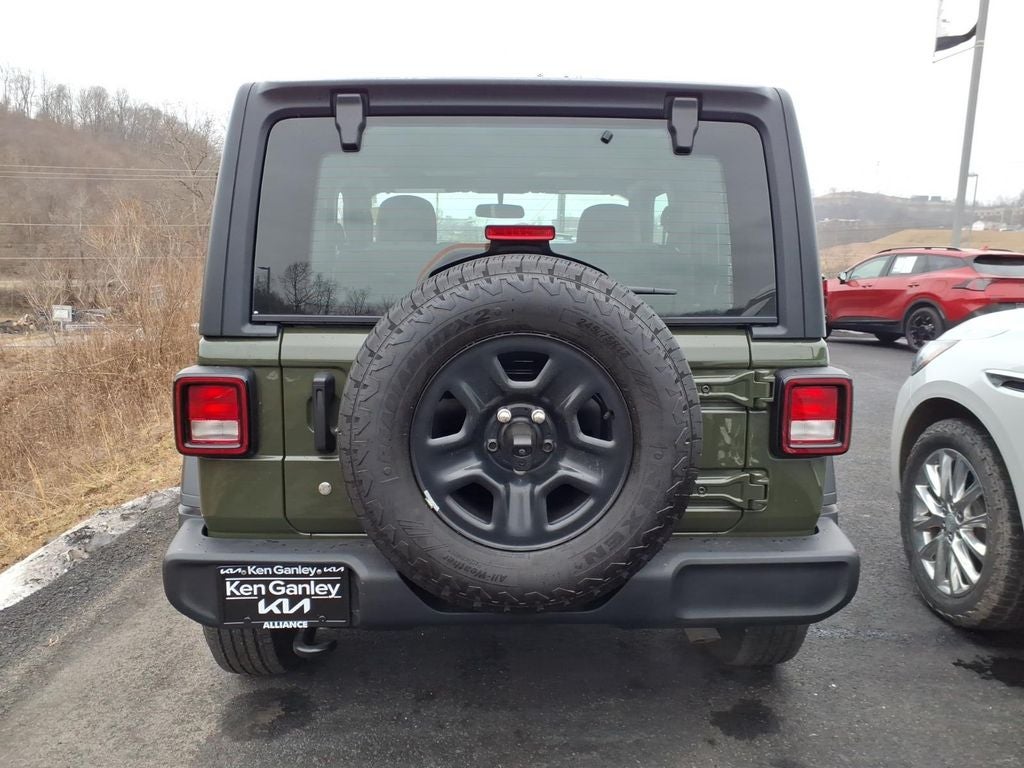 2024 Jeep Wrangler Sport