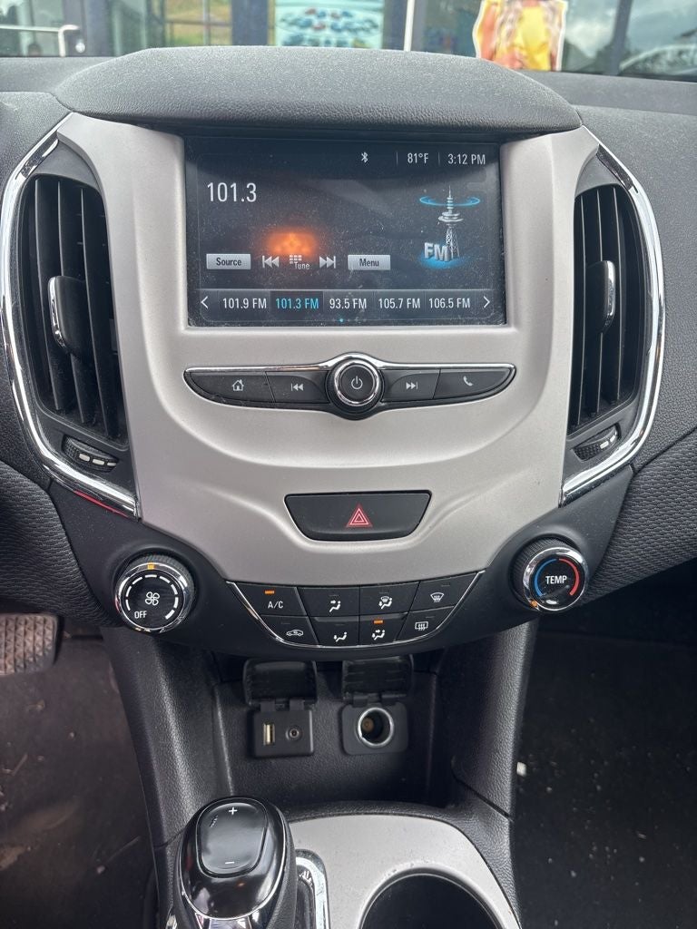 2018 Chevrolet Cruze LS