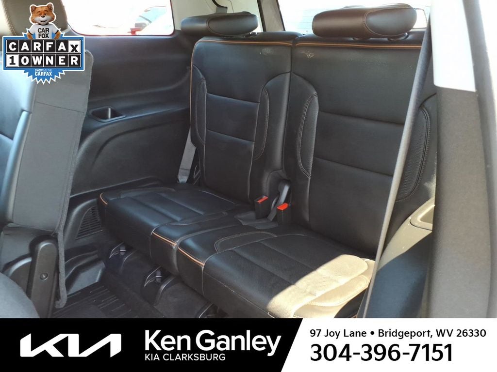 2021 GMC Acadia AT4