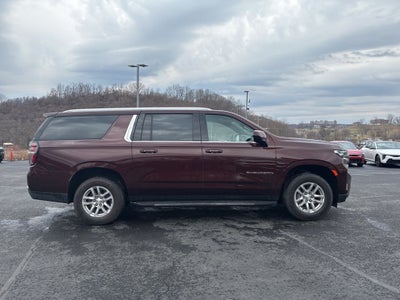 2022 Chevrolet Suburban LT