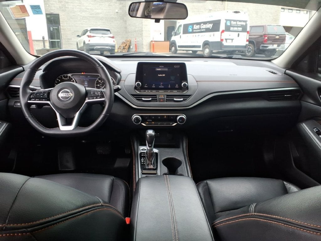 2021 Nissan Altima 2.5 SR