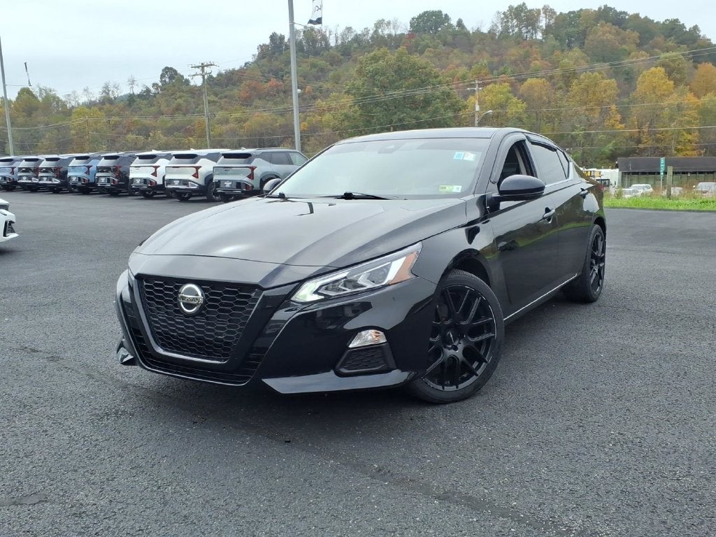 2021 Nissan Altima 2.5 SR