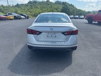2019 Nissan Altima 2.5 SR