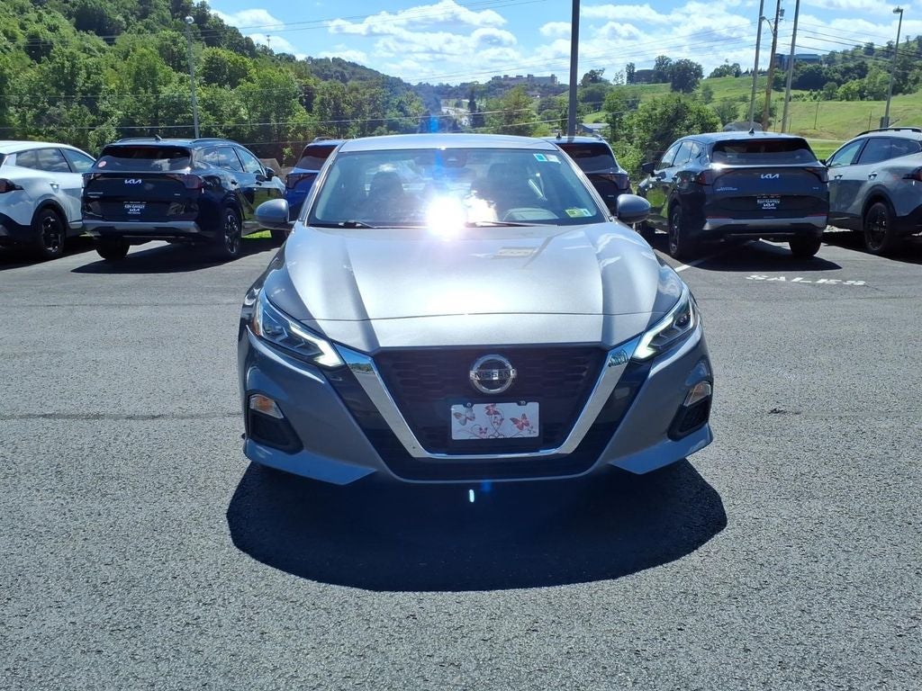 2022 Nissan Altima 2.5 SV