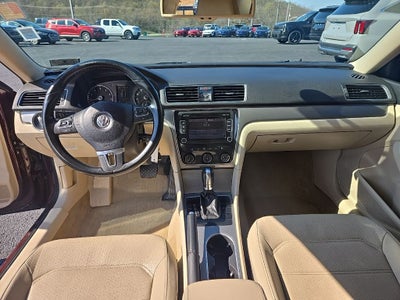 2014 Volkswagen Passat 1.8T SE