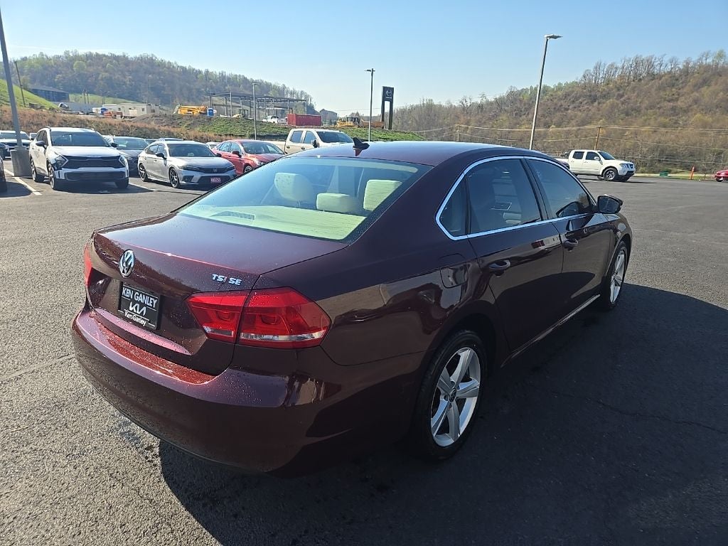 2014 Volkswagen Passat 1.8T SE