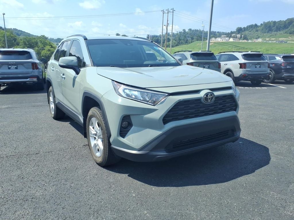 2021 Toyota RAV4 XLE