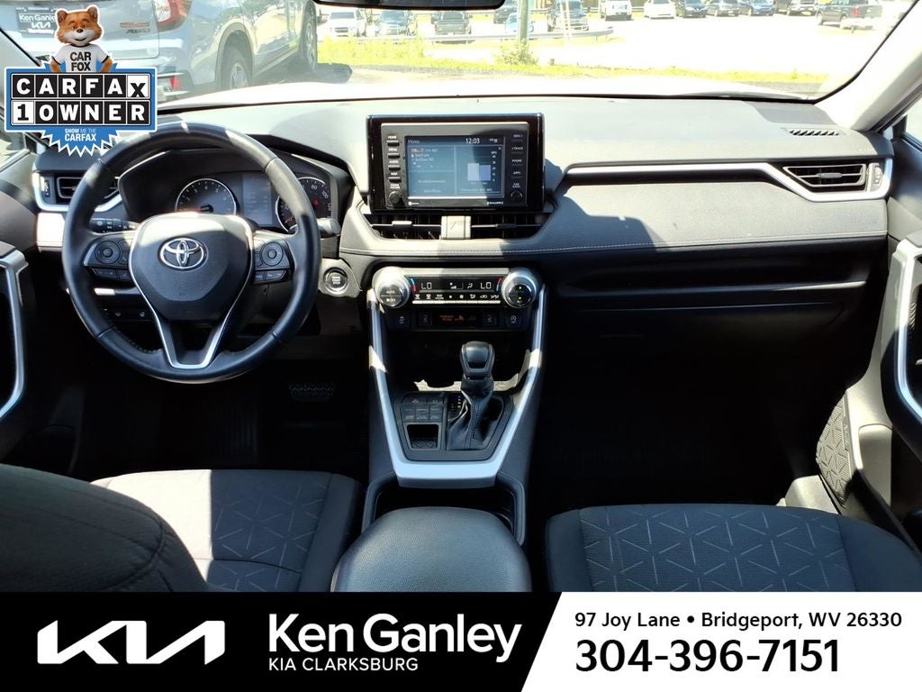 2021 Toyota RAV4 XLE