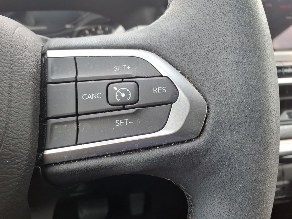 2023 Jeep Compass Latitude Lux