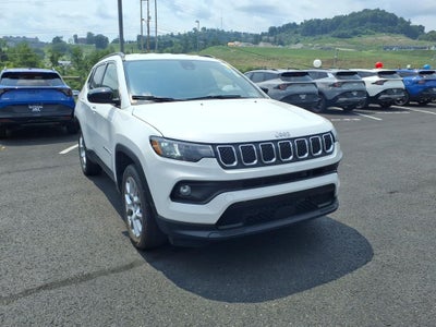 2023 Jeep Compass Latitude Lux