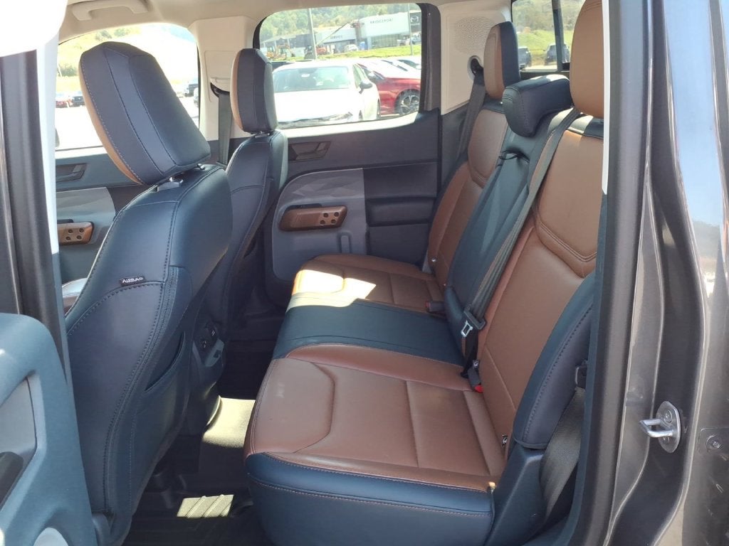 2023 Ford Maverick Lariat