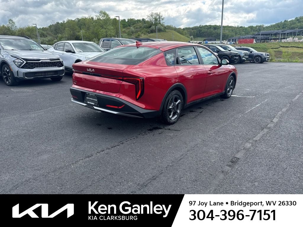 2025 Kia K4 LXS