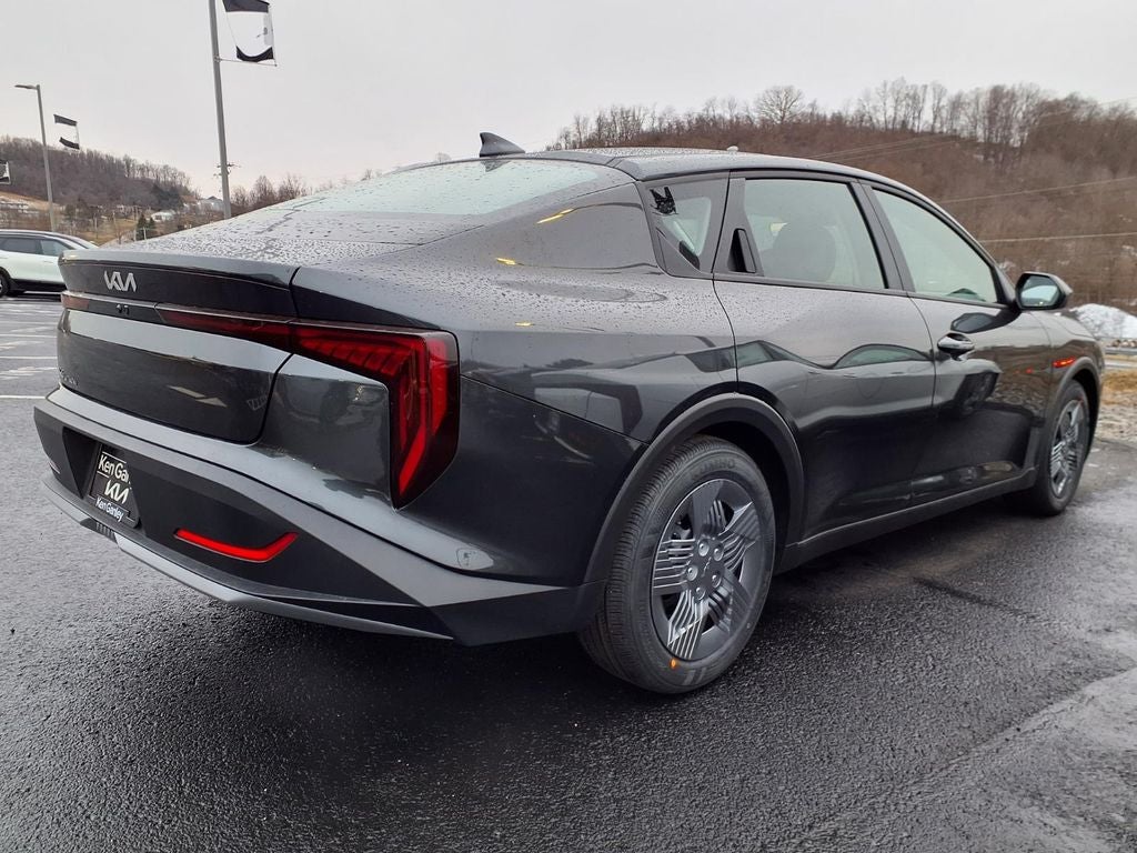 2026 Kia K4 LX