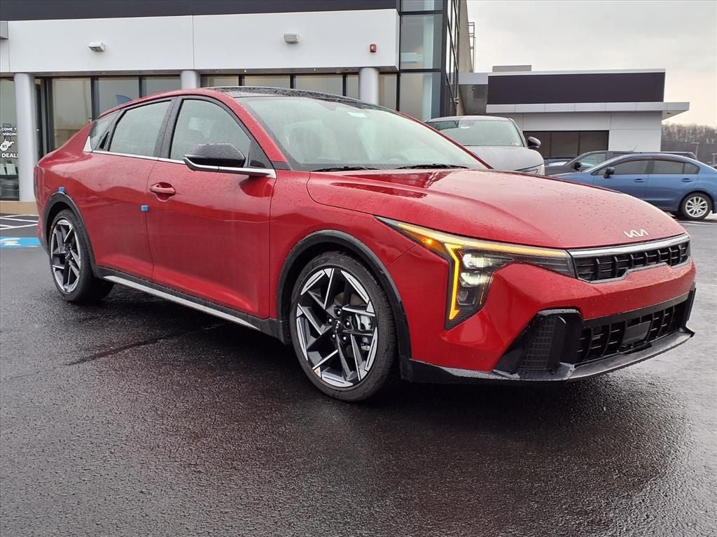 2025 Kia K4 GT-Line