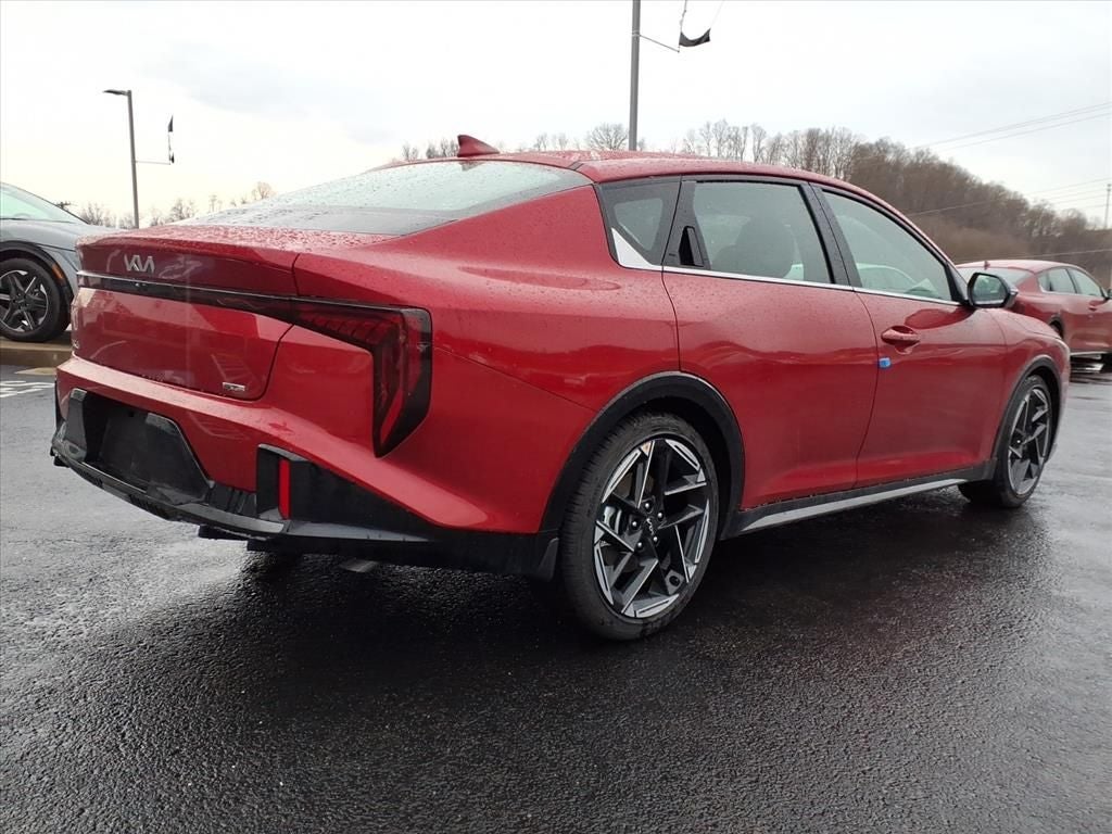 2025 Kia K4 GT-Line