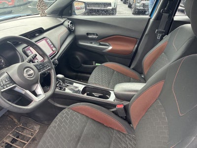 2022 Nissan Kicks SR