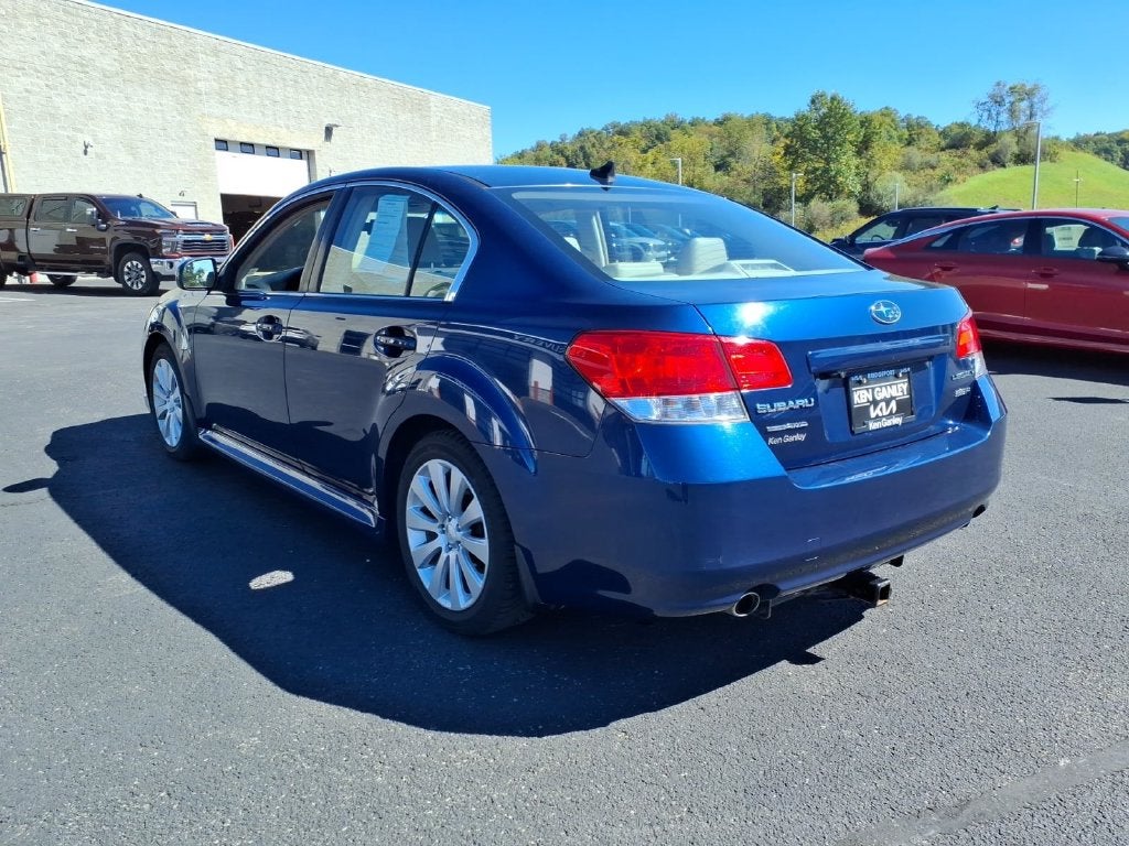 2011 Subaru Legacy 3.6R Limited