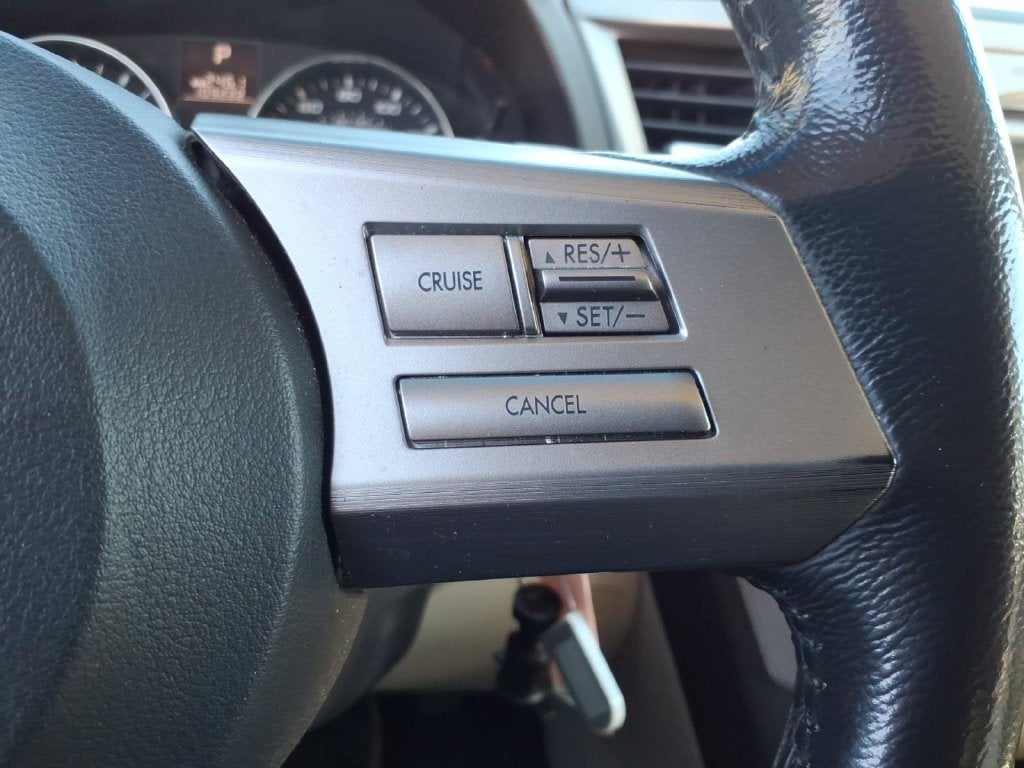 2011 Subaru Legacy 3.6R Limited