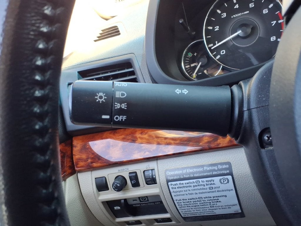 2011 Subaru Legacy 3.6R Limited