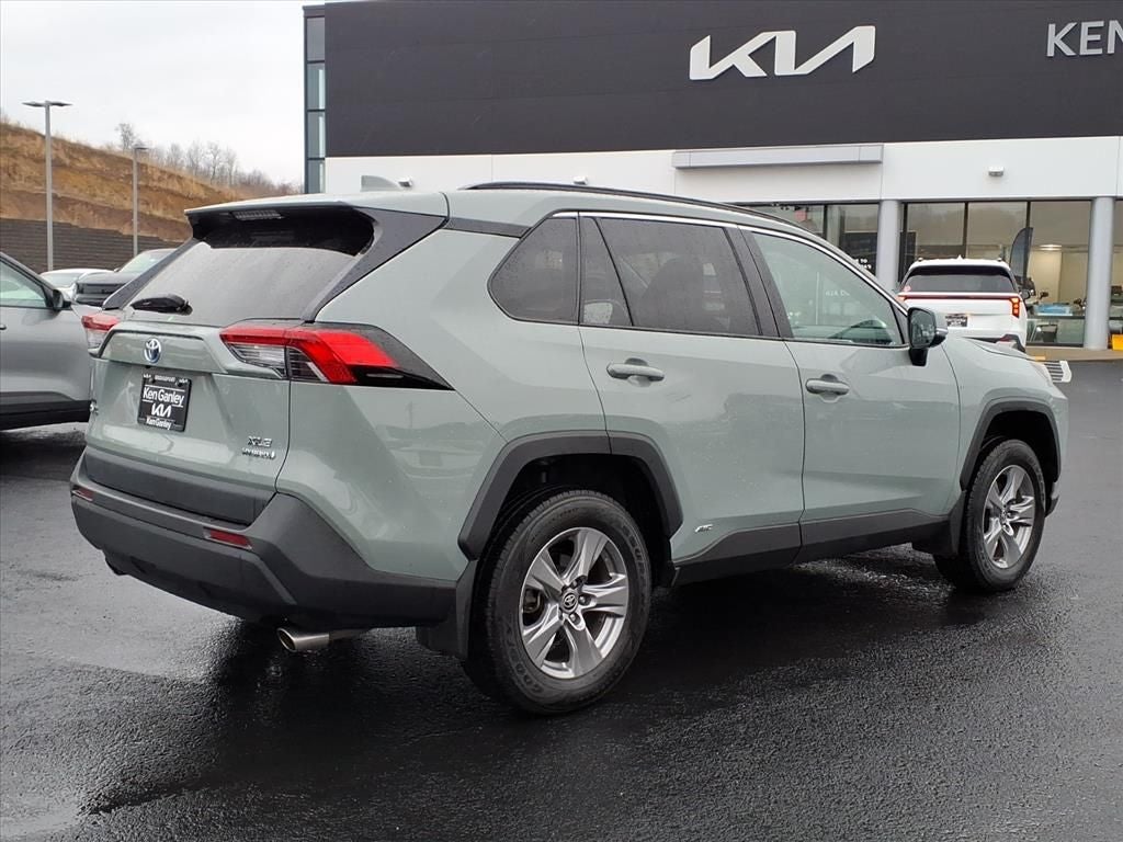 2023 Toyota RAV4 Hybrid XLE