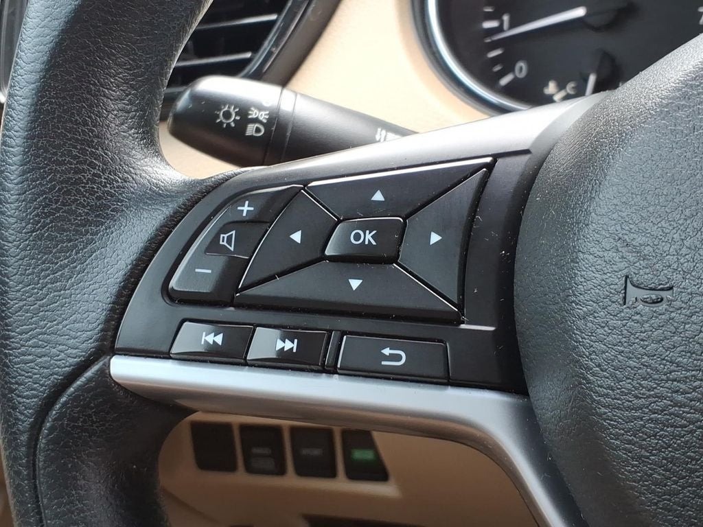 2017 Nissan Rogue S