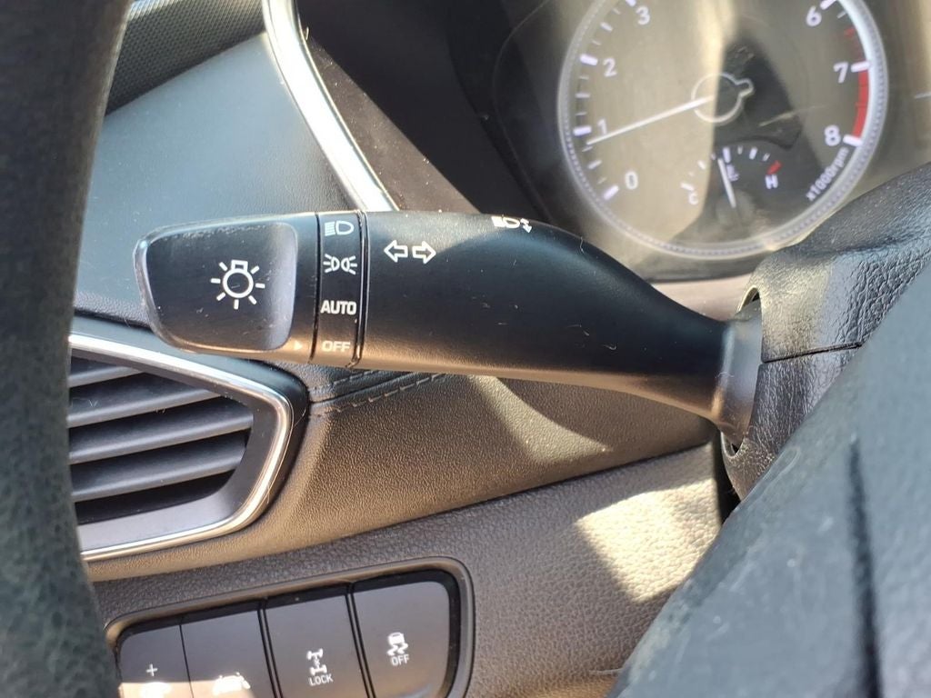 2020 Hyundai Santa Fe SE