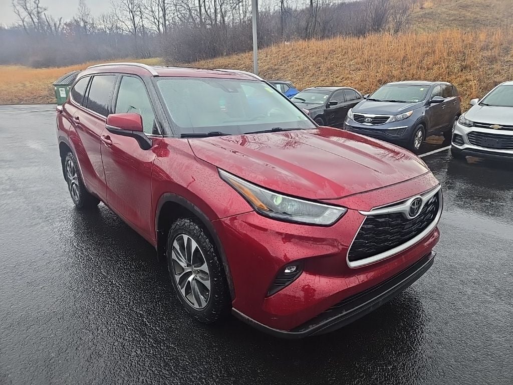 2022 Toyota Highlander XLE