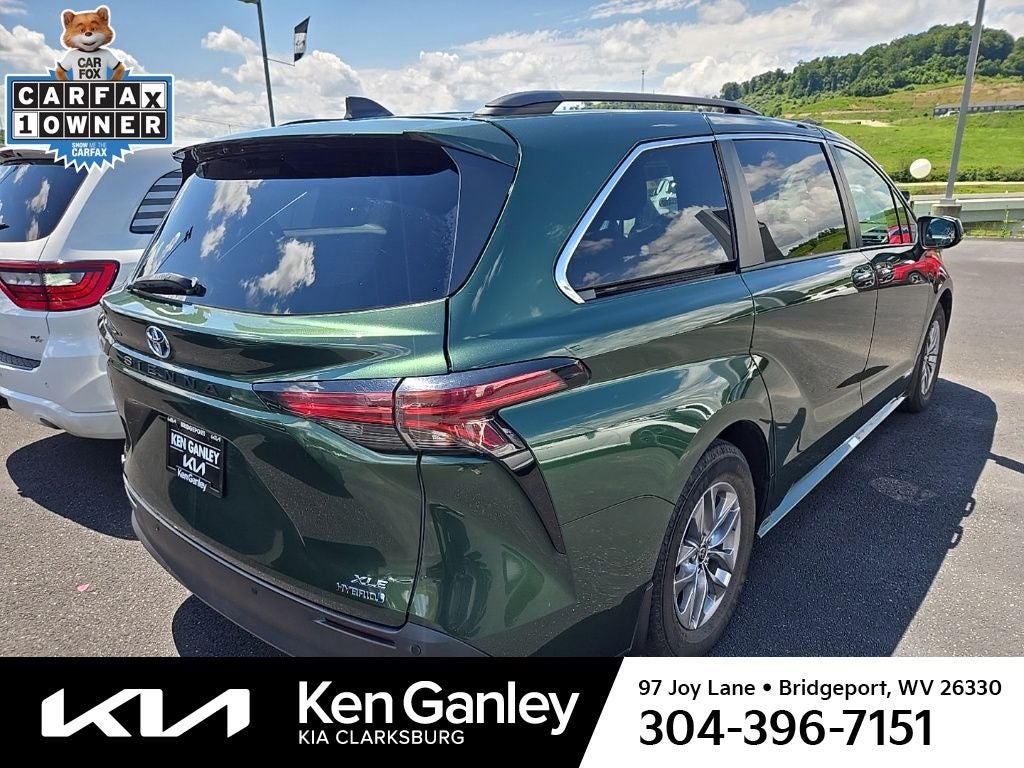 2021 Toyota Sienna XLE 7 Passenger