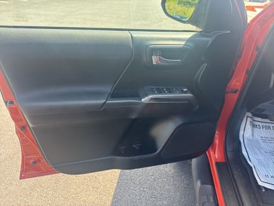 2016 Toyota Tacoma TRD Sport