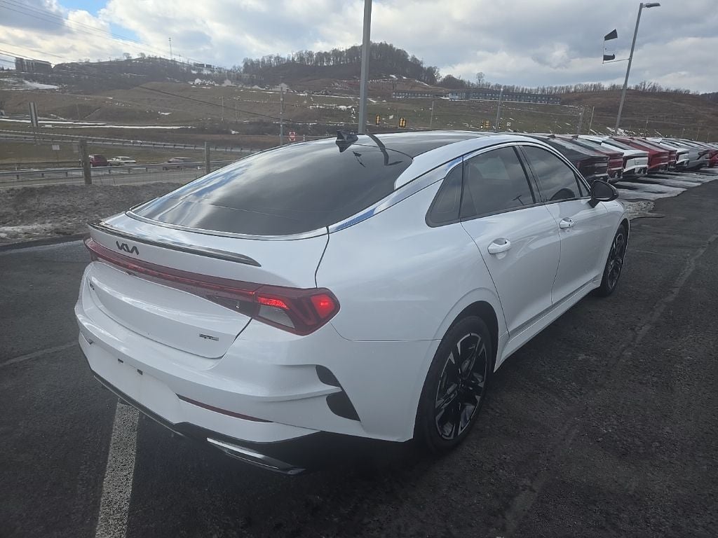 2023 Kia K5 GT-Line