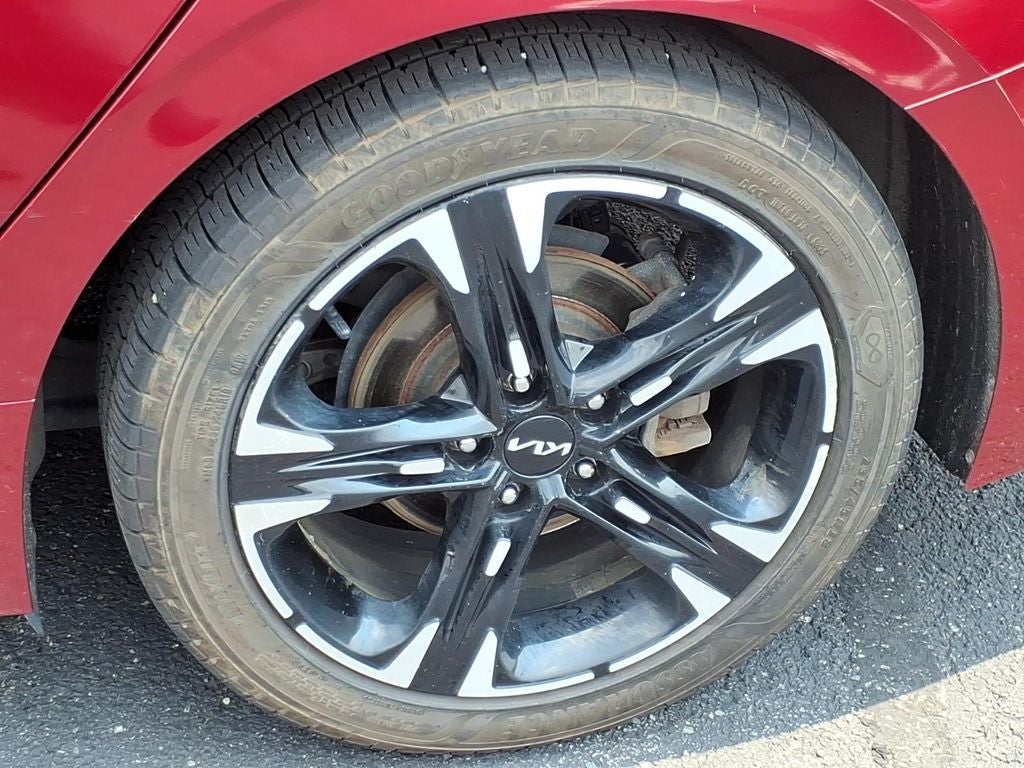 2024 Kia K5 GT-Line
