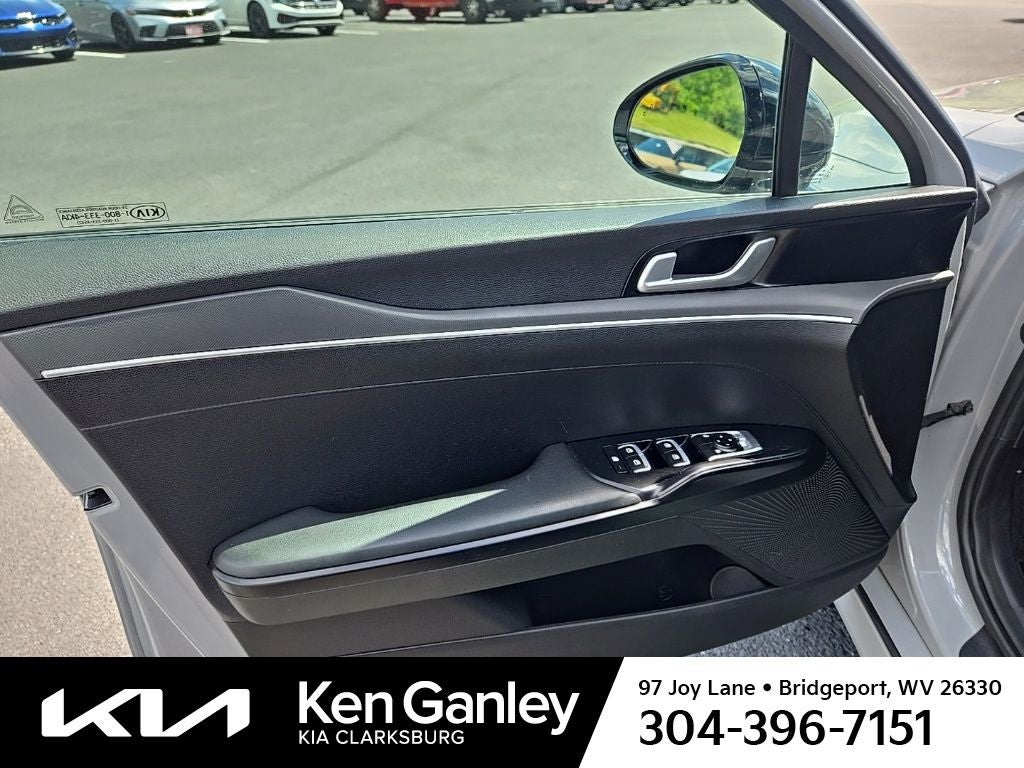 2021 Kia K5 GT-Line