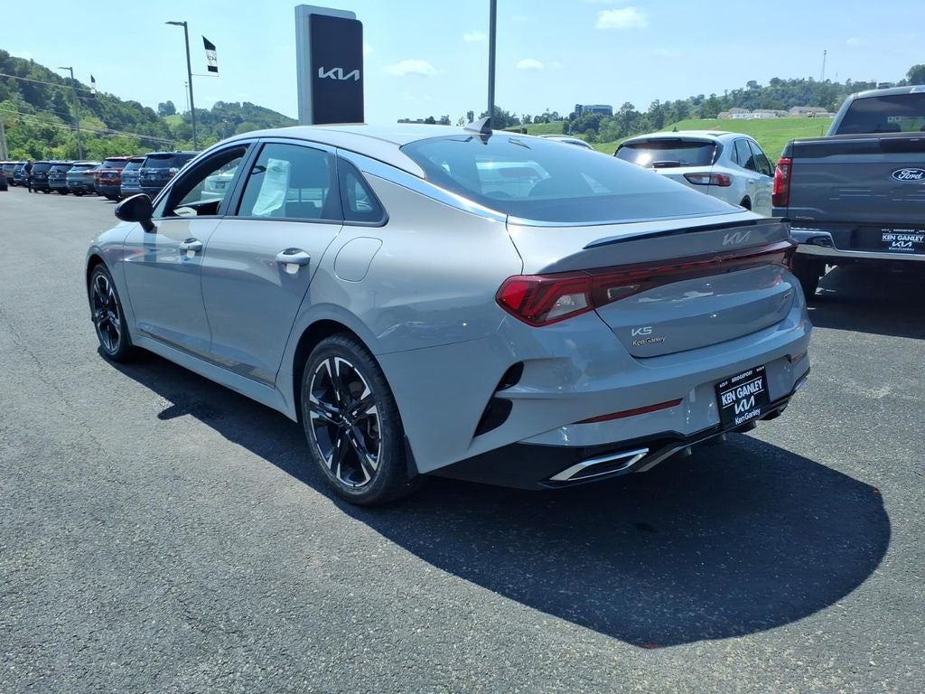 2024 Kia K5 GT-Line