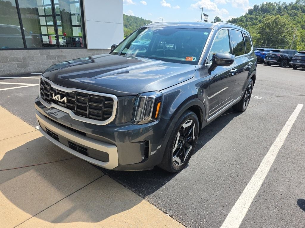 2023 Kia Telluride S