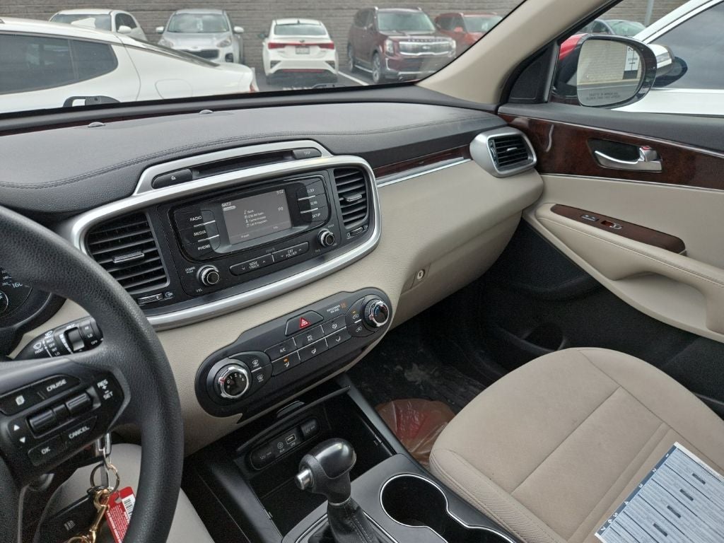 2017 Kia Sorento LX